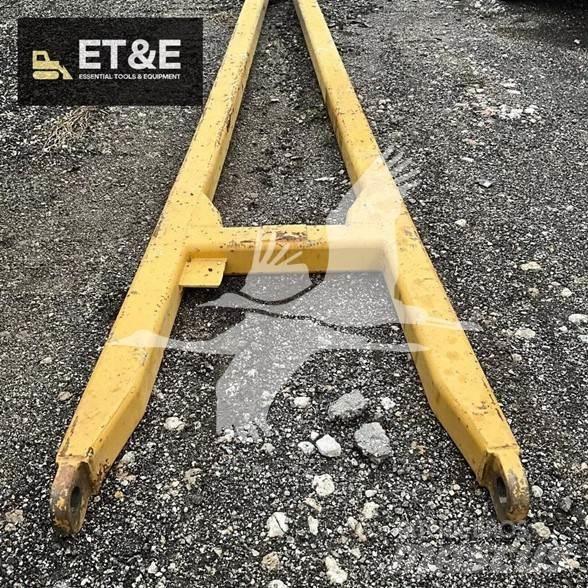 CAT 561D Pokladače potrubí