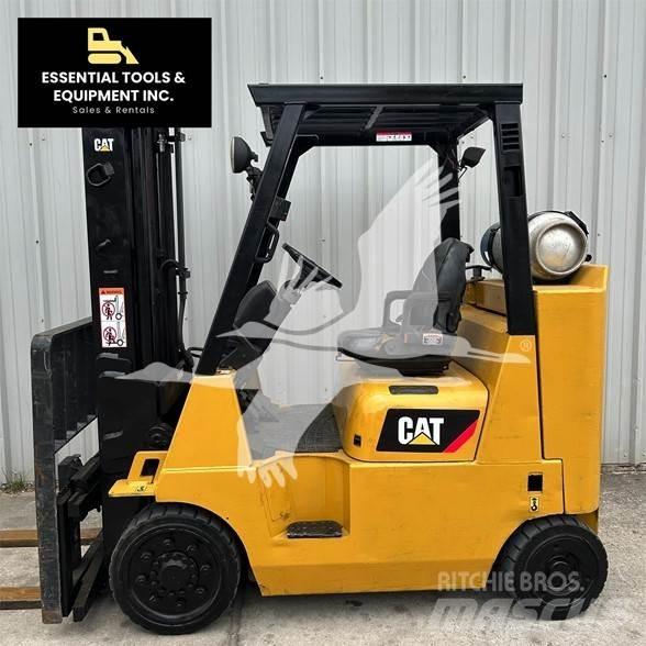 CAT GC40KSTR Dieselové vozíky