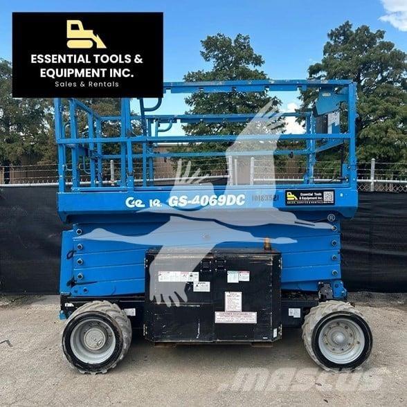 Genie GS4069DC Nůžková zvedací plošina
