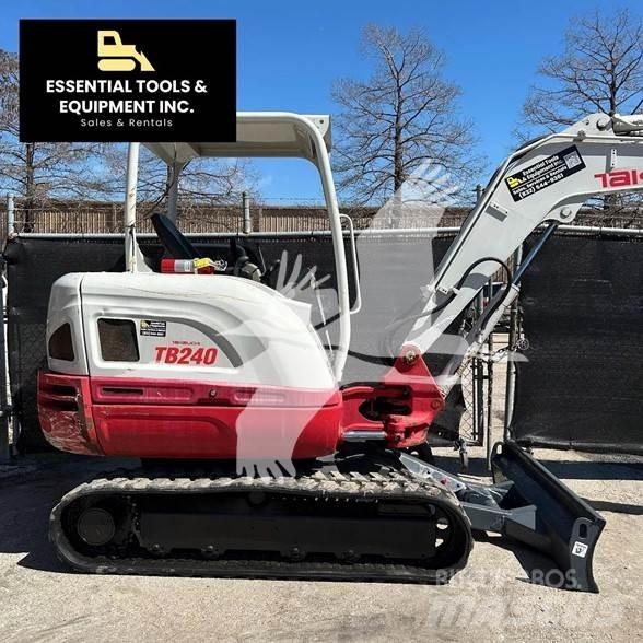 Takeuchi TB240 Mini rýpadla < 7t