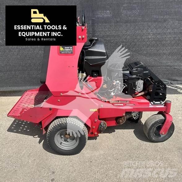Toro 29521 Aerátory a odmechovače