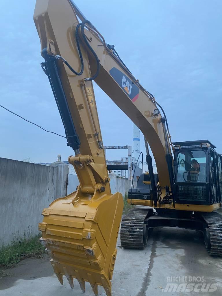 CAT 320 D Pásová rýpadla