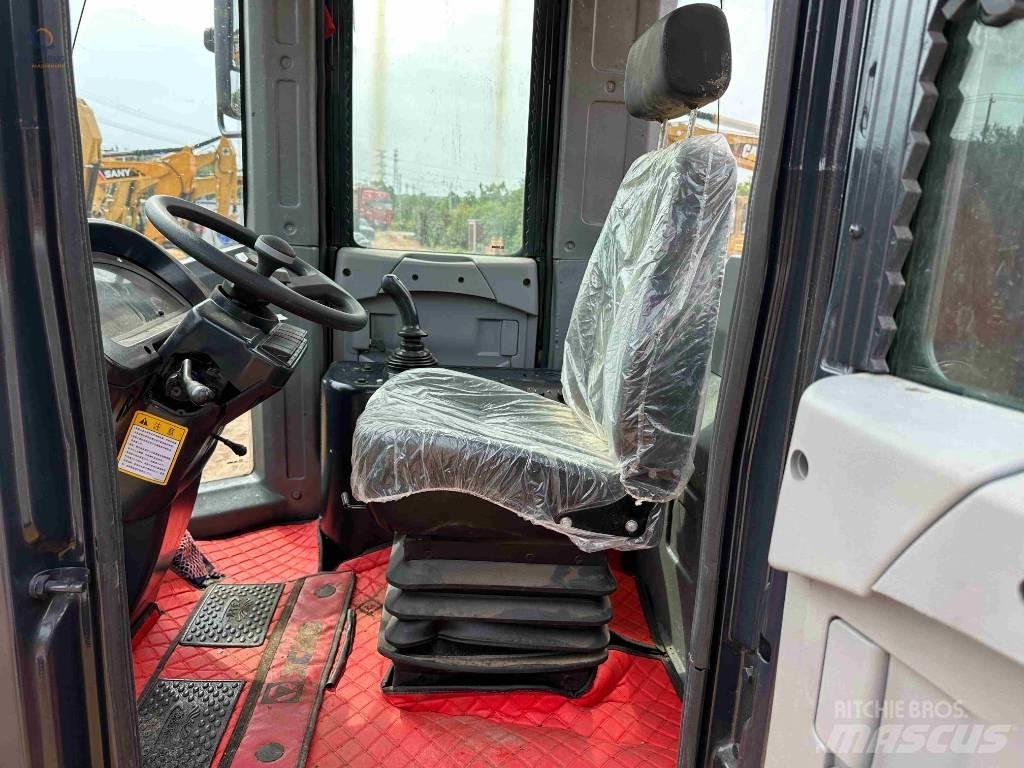 XCMG ZL 50 GN Kolové nakladače