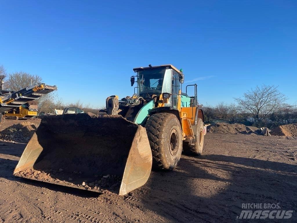 Hyundai HL970A Kolové nakladače