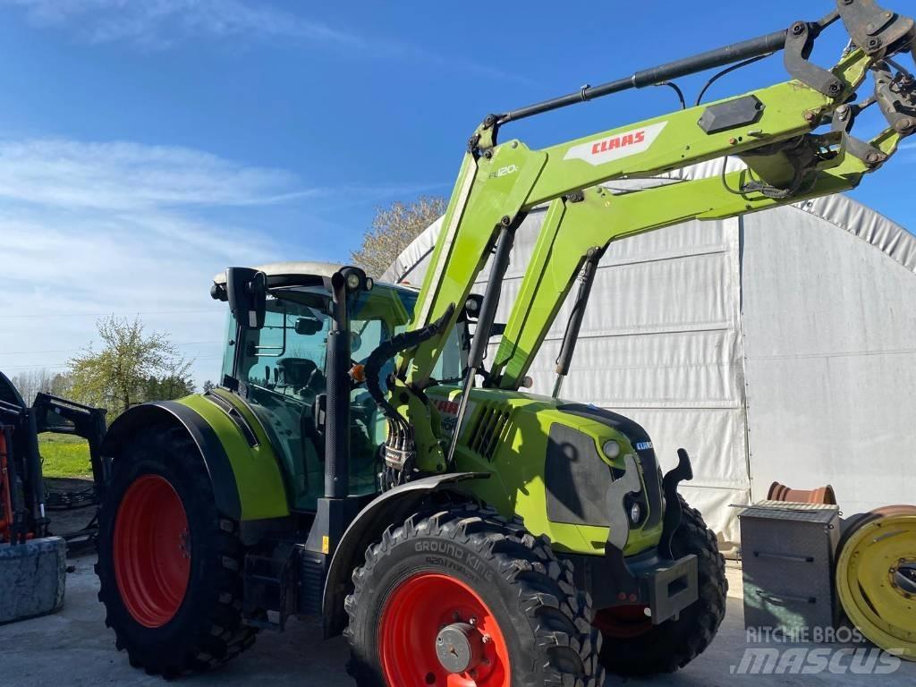 CLAAS Arion 440 Traktory