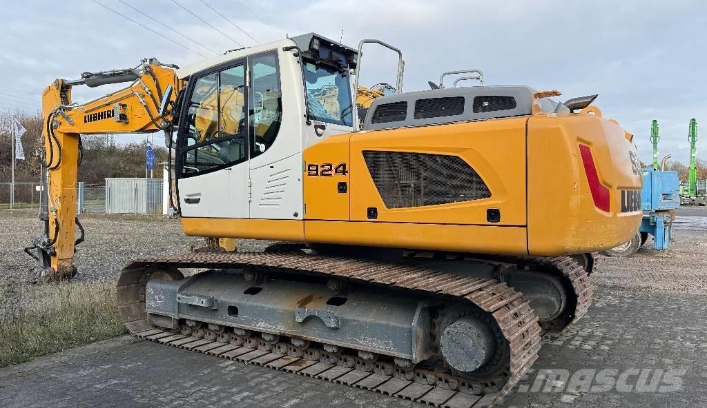 Liebherr R924 SLC Pásová rýpadla