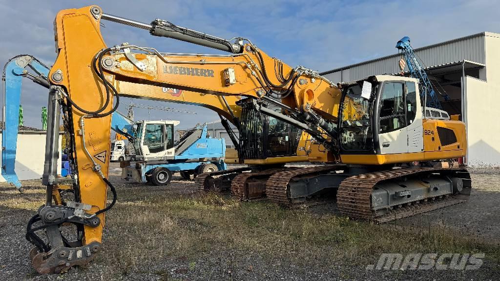 Liebherr R924 SLC Pásová rýpadla