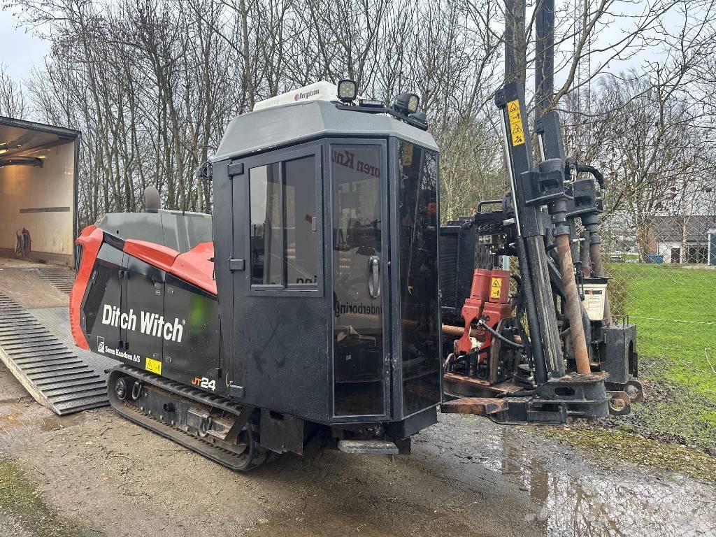 Ditch Witch JT 24 Horizontální vrtací zařízení