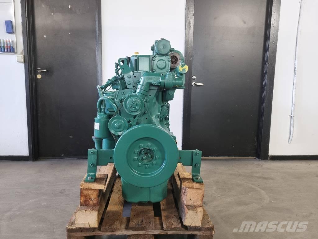 Volvo L120E motor Kolové nakladače