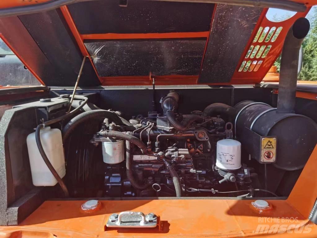 Hitachi ZX 70 Mini rýpadla < 7t