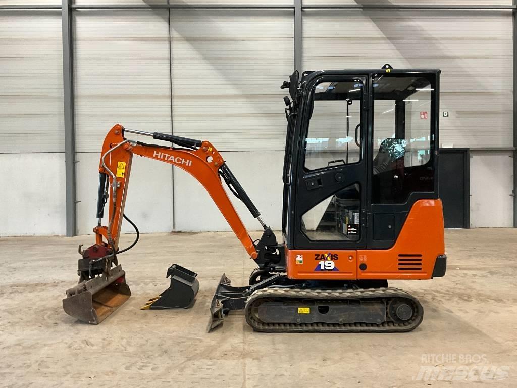 Hitachi ZX 19-6 Mini rýpadla < 7t