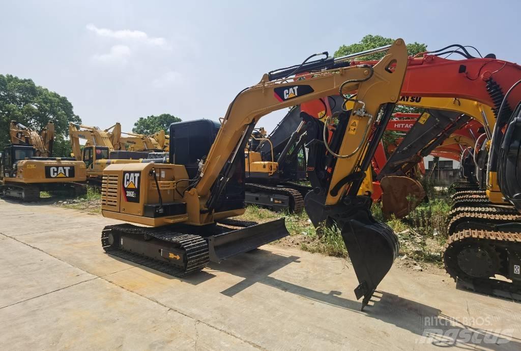 CAT 306E2 Pásová rýpadla