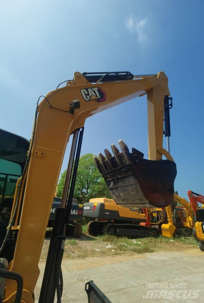 CAT 306E2 Pásová rýpadla