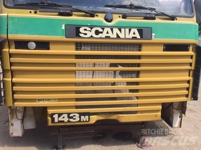 Scania 143-450 Kabiny a interiér