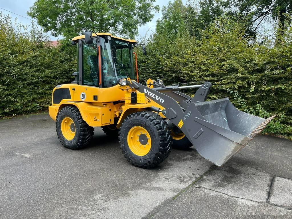 Volvo L 30 H Kolové nakladače