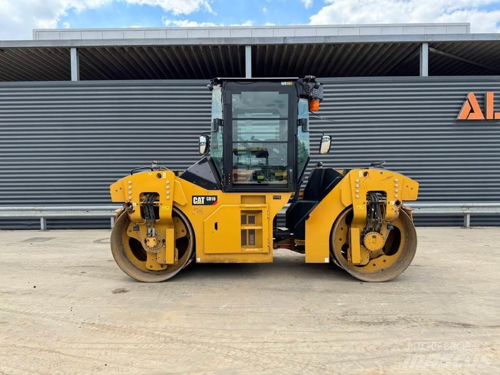CAT CB10 Tandemové válce