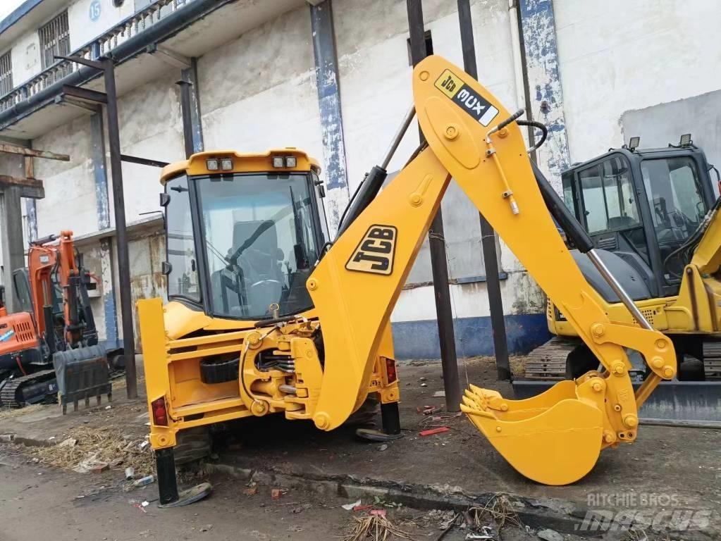 JCB 3 CX Kolová rýpadla