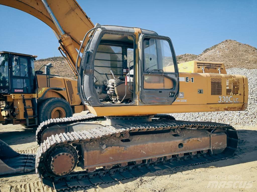 John Deere 330 CLC Pásová rýpadla