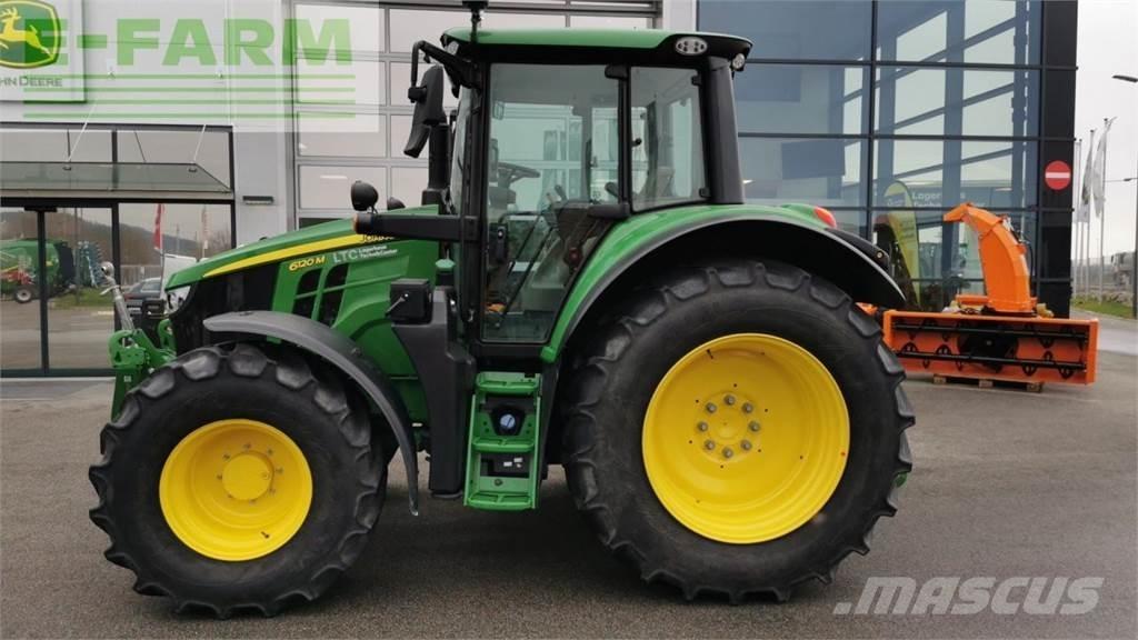 John Deere 6120M Traktory