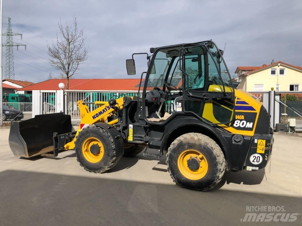 Komatsu WA80M-8 Mininakladače