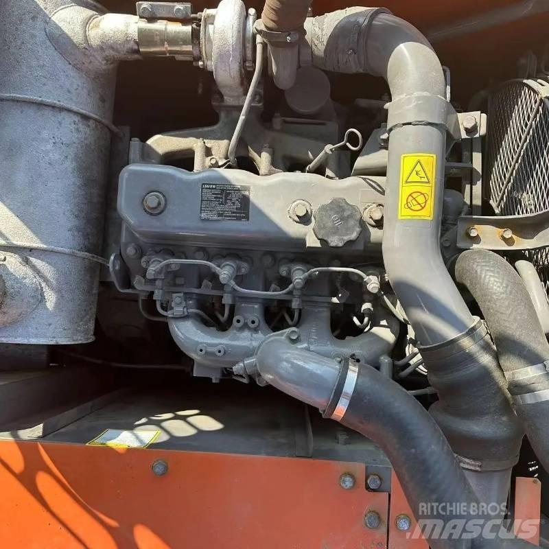 Hitachi ZX 160 Pásová rýpadla