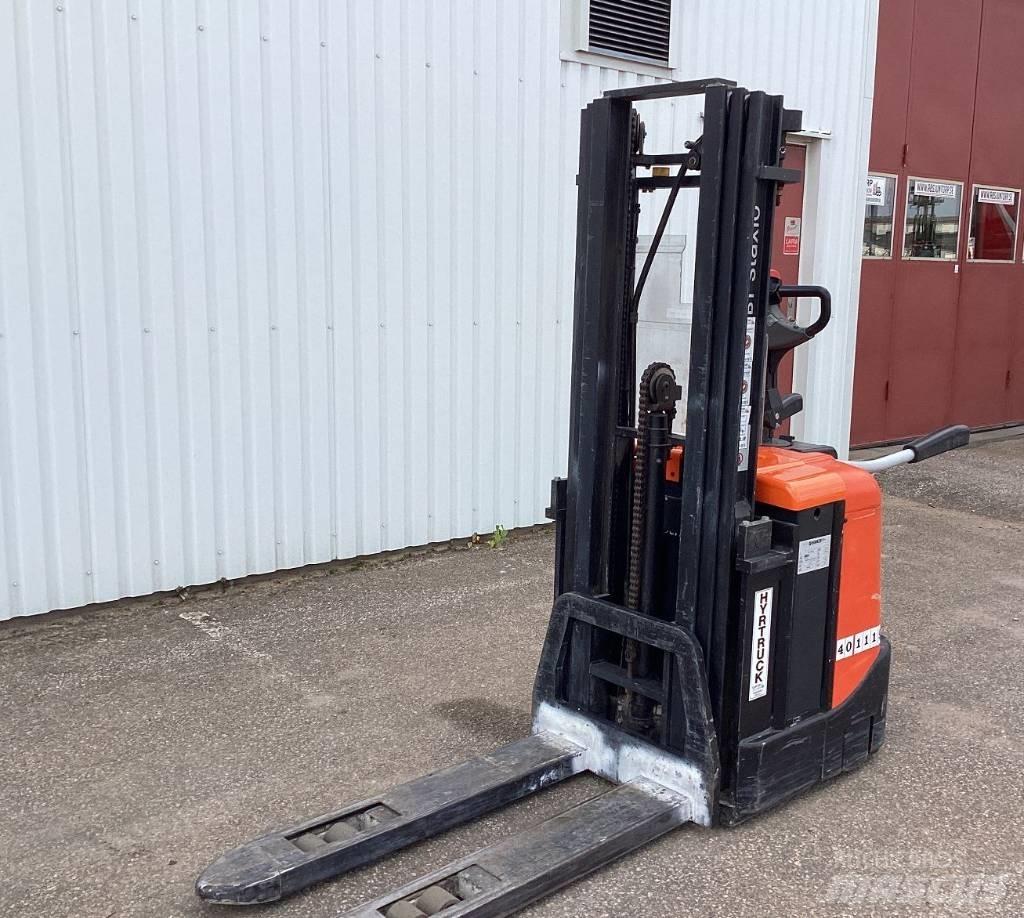 BT SPE 125 Samohybné vozíky