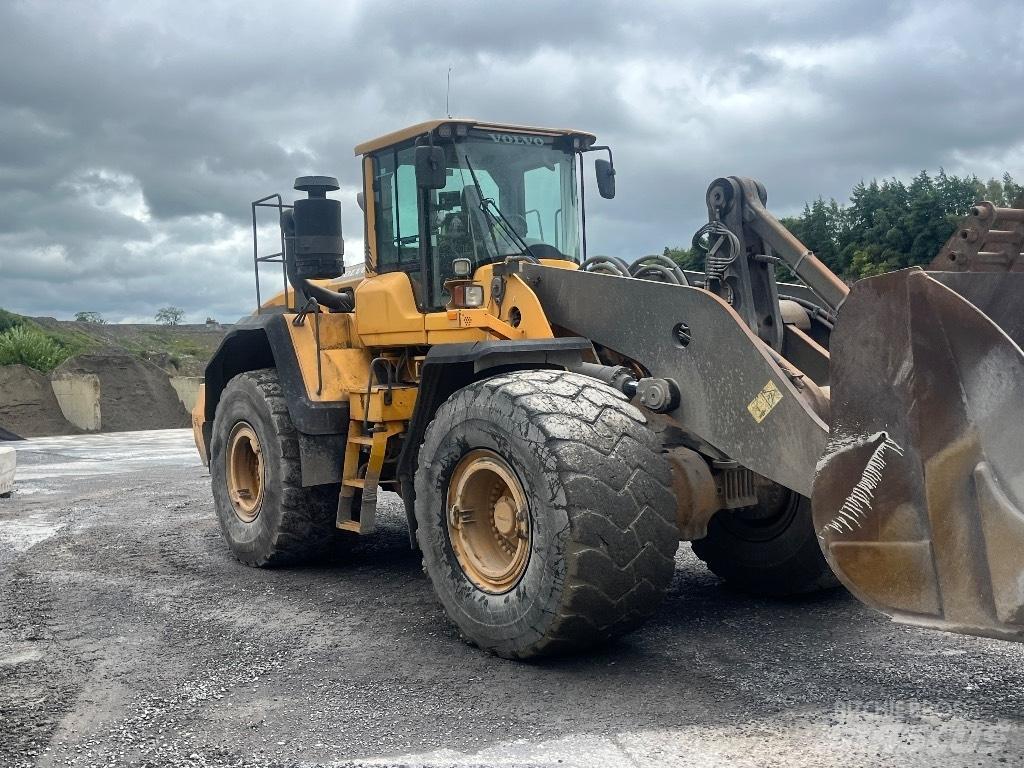 Volvo L 220 G Kolové nakladače