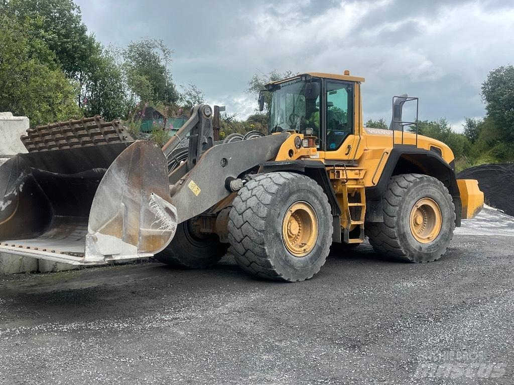 Volvo L 220 G Kolové nakladače