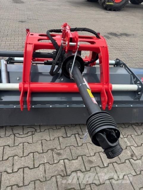 Saphir Mamut 280 Stroje na sklizeň pícnin-příslušenství