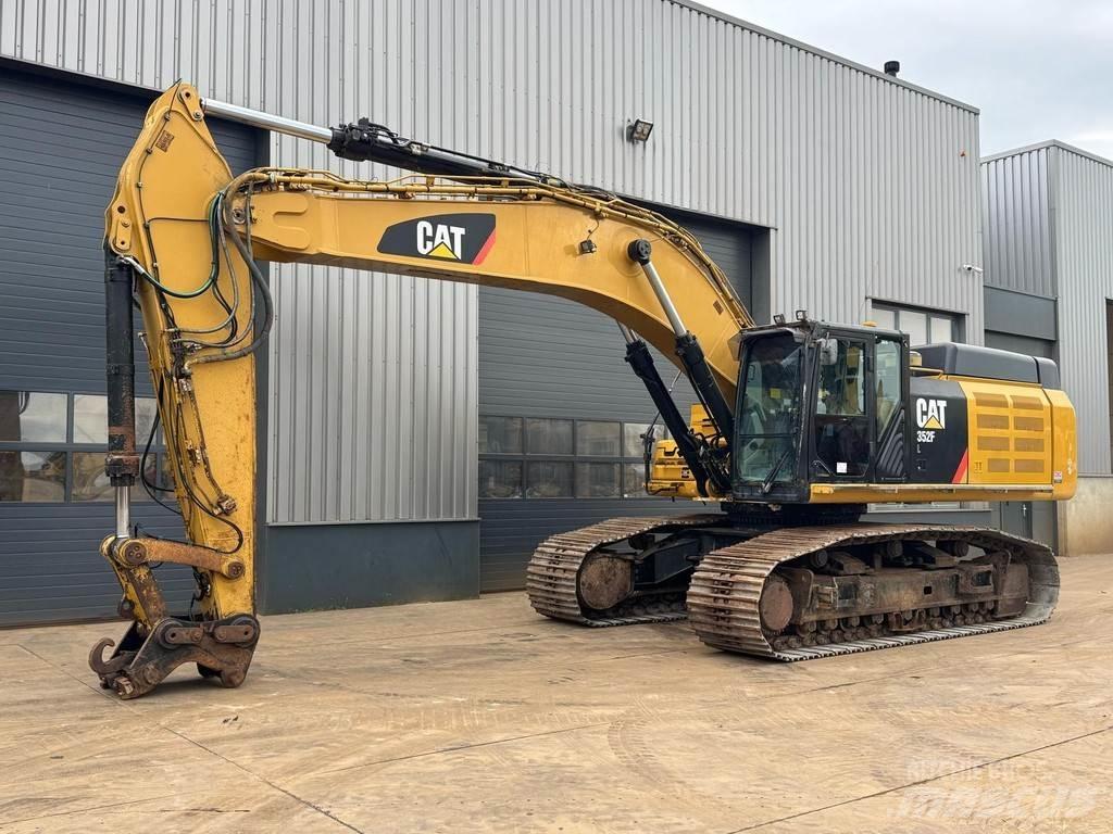 CAT 352F Pásová rýpadla