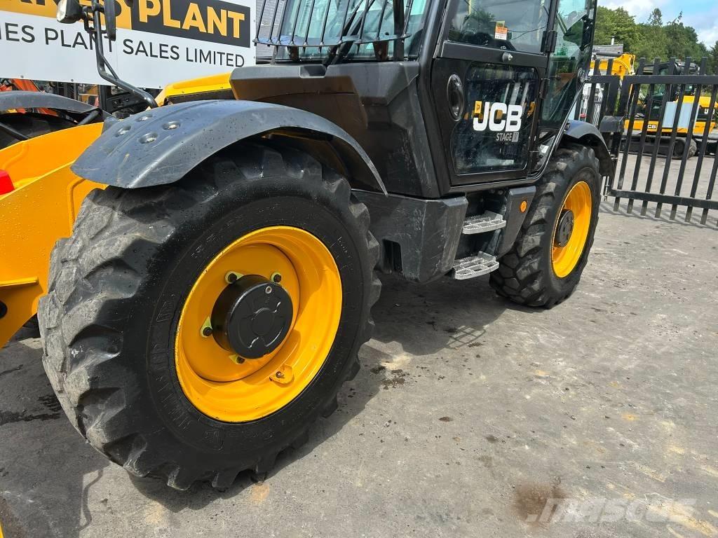 JCB 535-125 Hiviz Teleskopické manipulátory