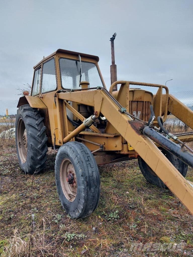 Valmet 500 "herkku" Traktory