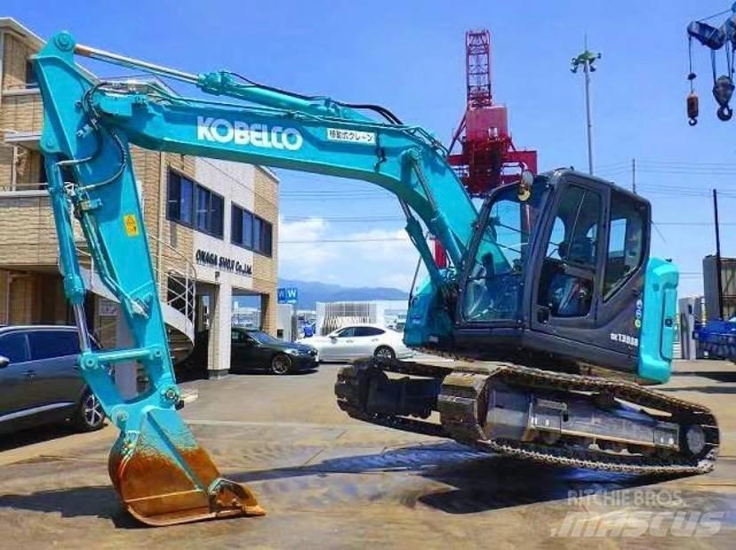 Kobelco SK 135 Midi rýpadla 7t - 12t
