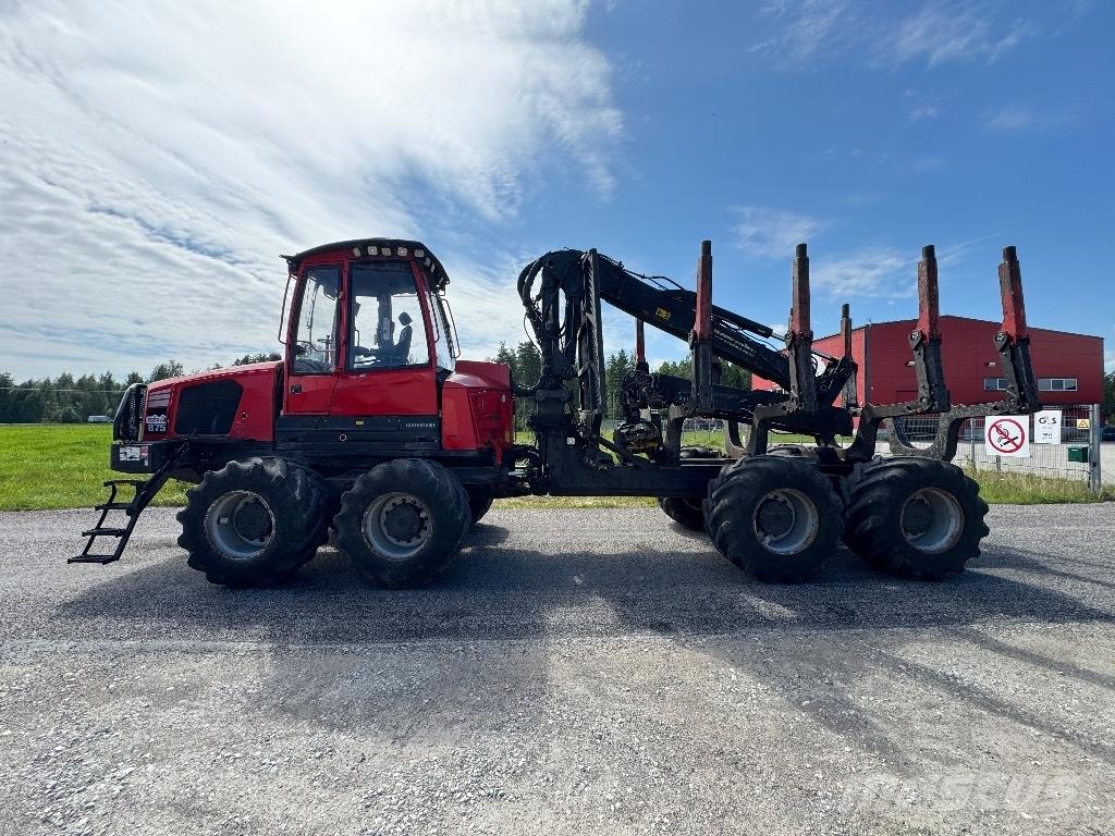 Komatsu 875 Vyvážecí traktory
