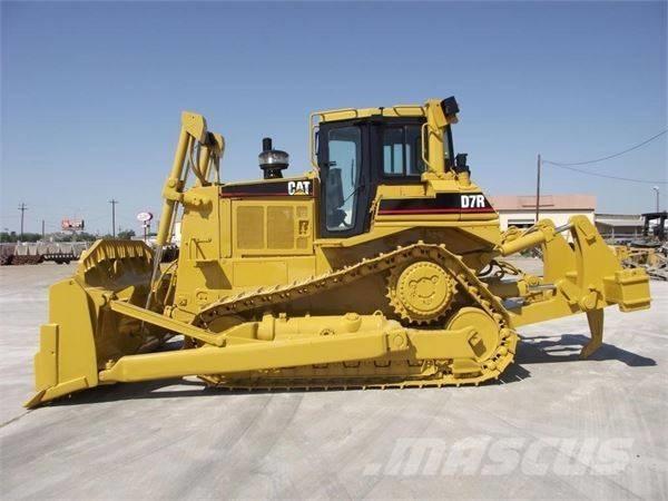 CAT D 7 R LGP Pásové dozery