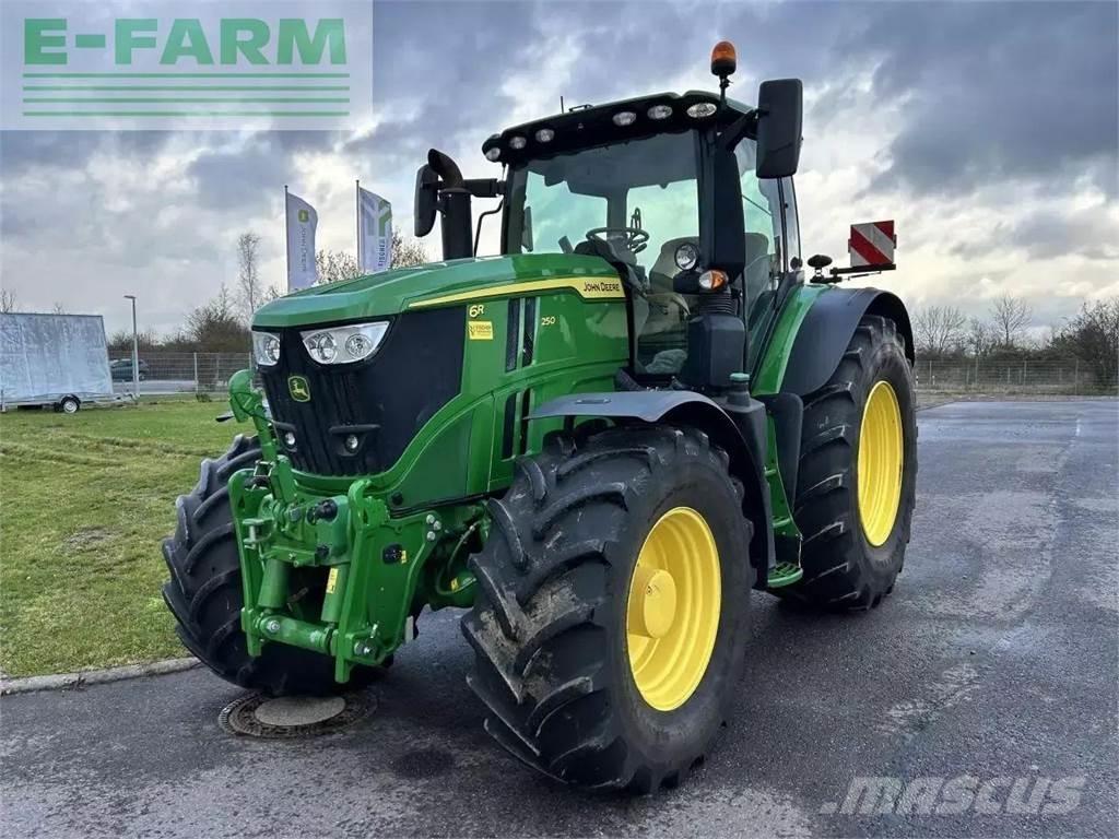John Deere 6r 250 Traktory
