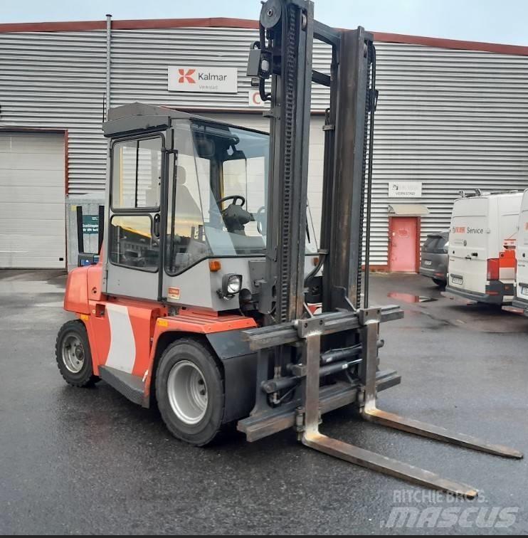 Kalmar DCE55-6 Dieselové vozíky