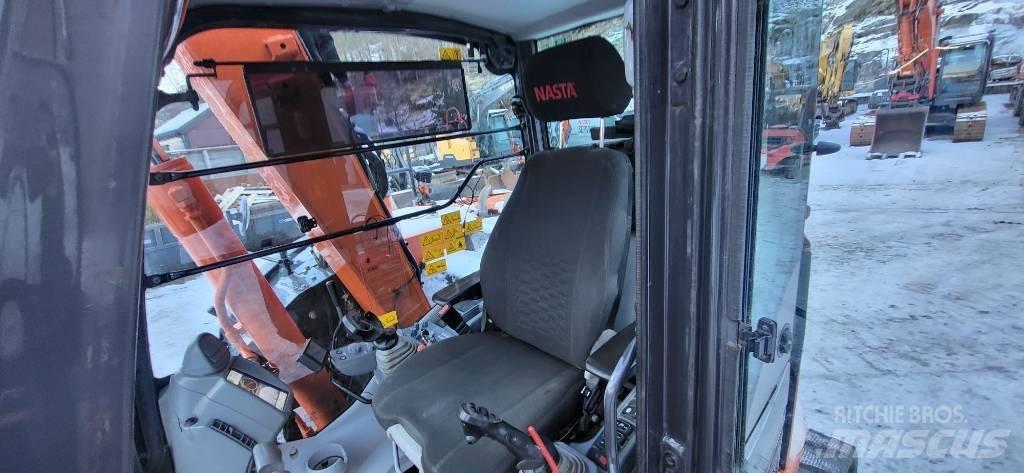 Hitachi ZX 85 US-5 Midi rýpadla 7t - 12t