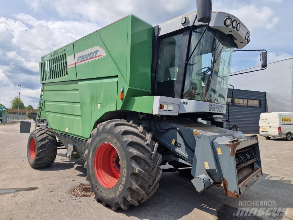 Fendt 8350 Sklízecí mlátičky