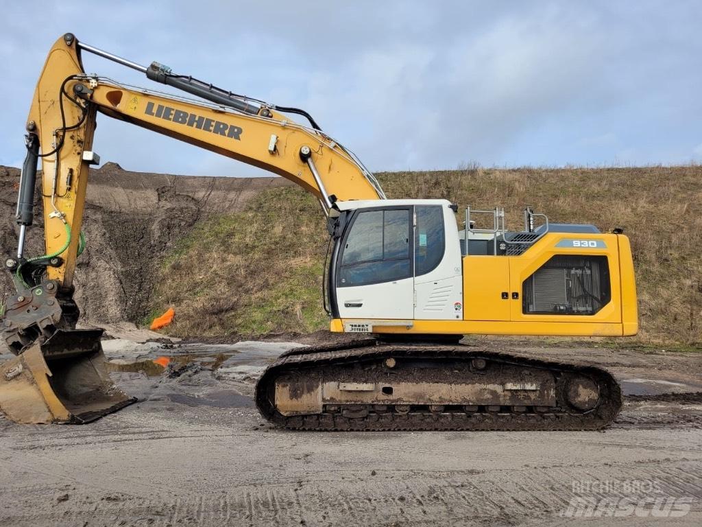 Liebherr R930 G8 Pásová rýpadla
