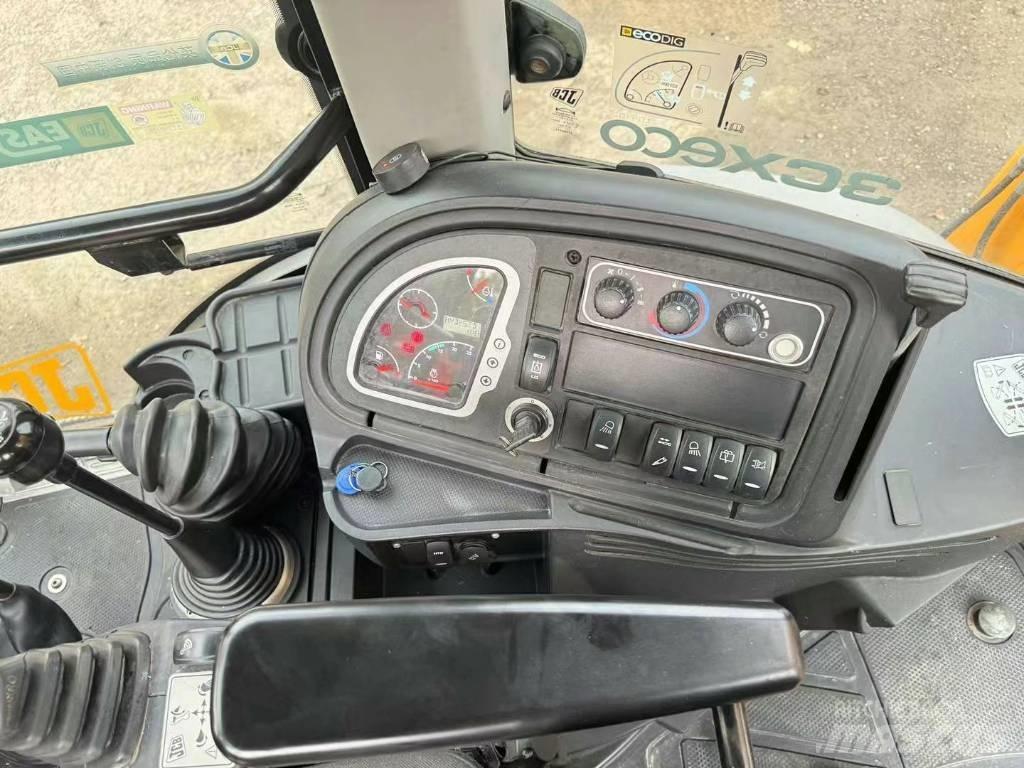 JCB 3 CX Kolová rýpadla