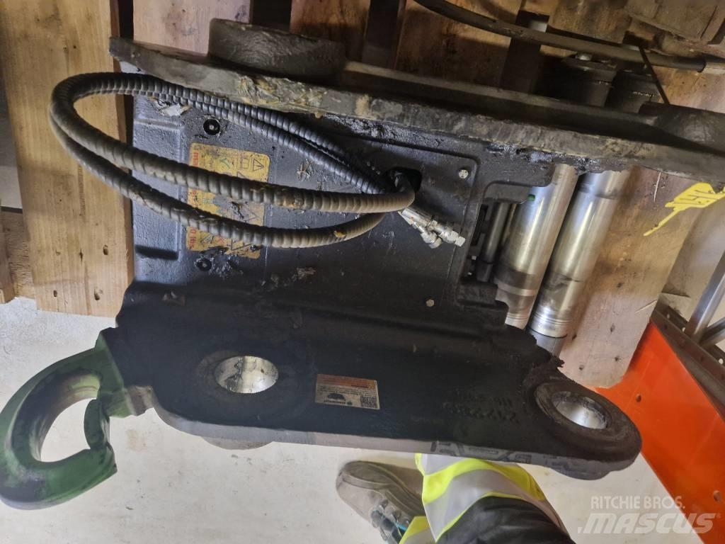 Steelwrist QCS50 Výložníky a lžíce