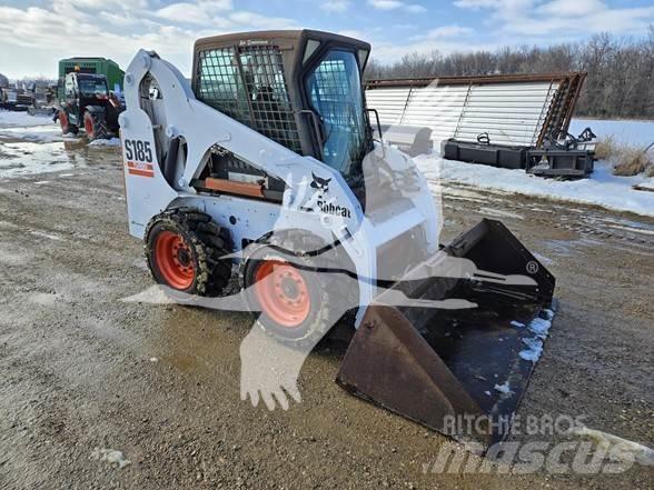 Bobcat S185 Smykem řízené nakladače