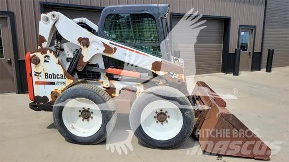 Bobcat S650 Smykem řízené nakladače