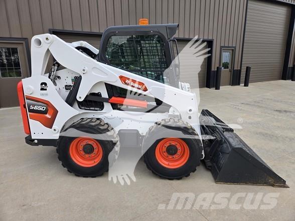 Bobcat S650 Smykem řízené nakladače