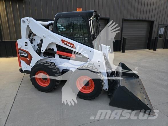 Bobcat S650 Smykem řízené nakladače