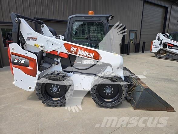 Bobcat S76 Smykem řízené nakladače
