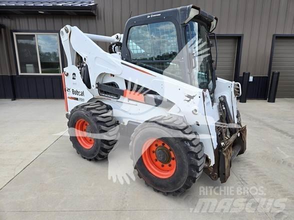 Bobcat S850 Smykem řízené nakladače
