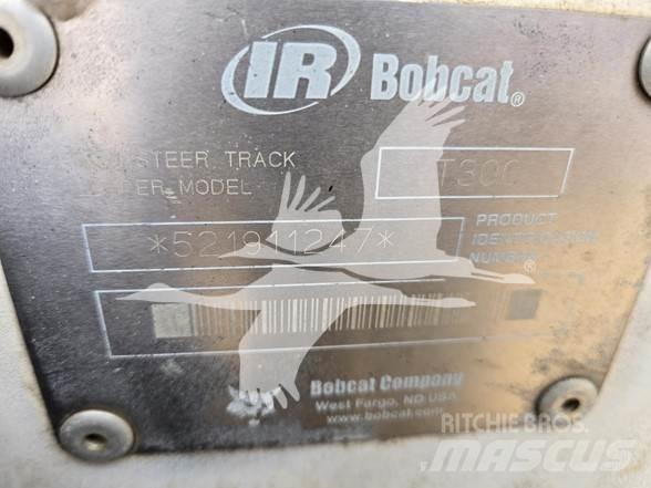 Bobcat T300 Smykem řízené nakladače