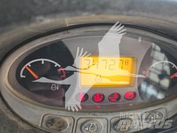 Bobcat T590 Smykem řízené nakladače